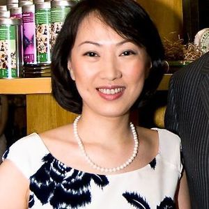 Meet your Posher, Carrie